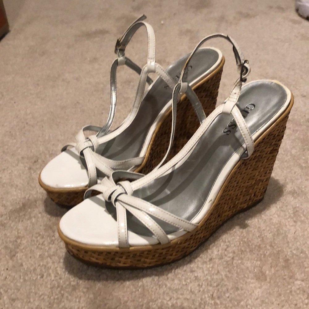 Summer wedges